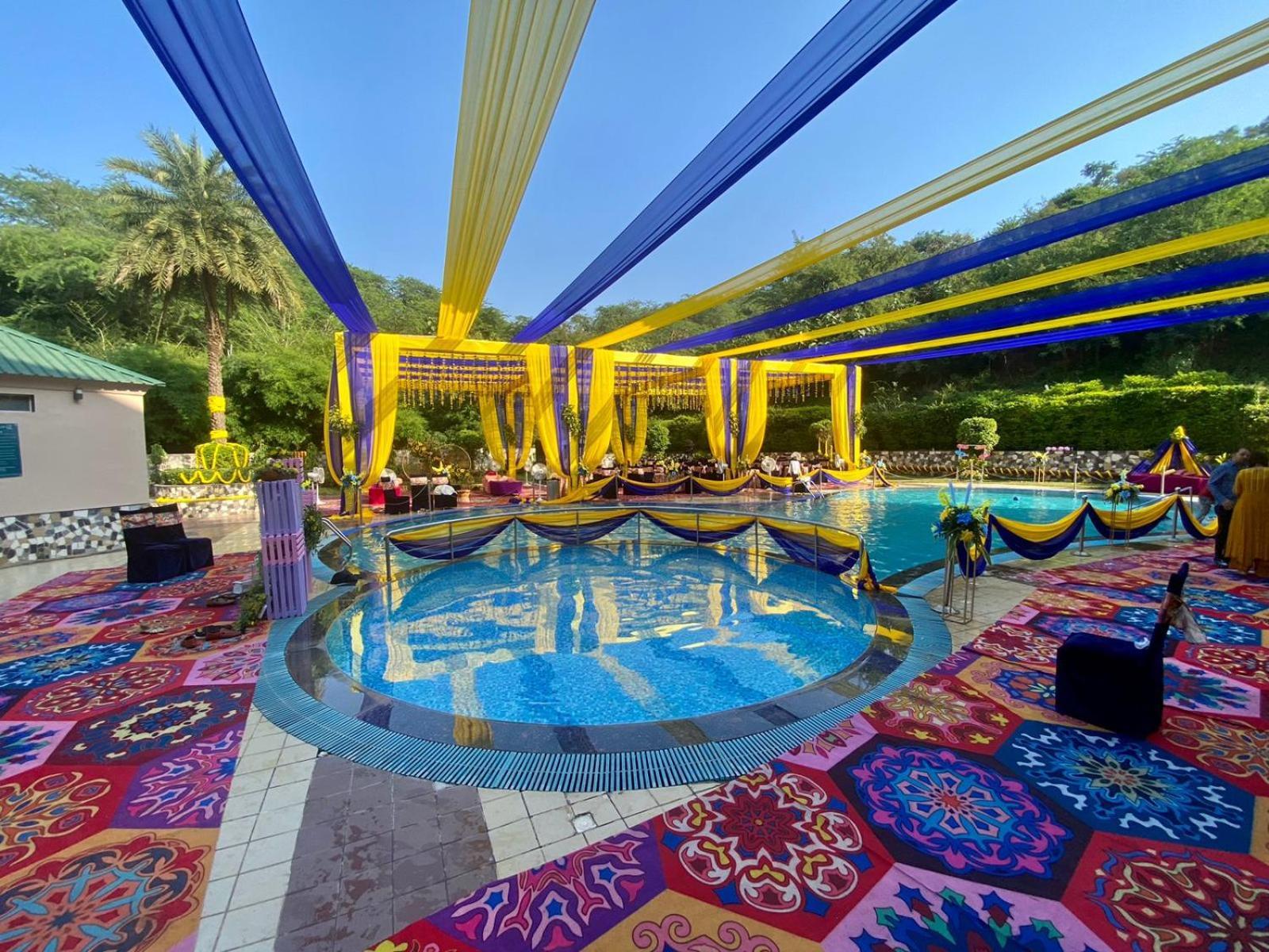 Golden Tulip Chandigarh, Panchkula Bagian luar foto